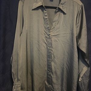 H&M Olive Green Button-Front Shirt